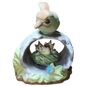 Vintage UCGC Taiwan Ceramic Momma Bird w/Babies in Nest Figurine Flowers Rocks